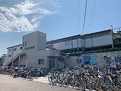 新潟大学前駅